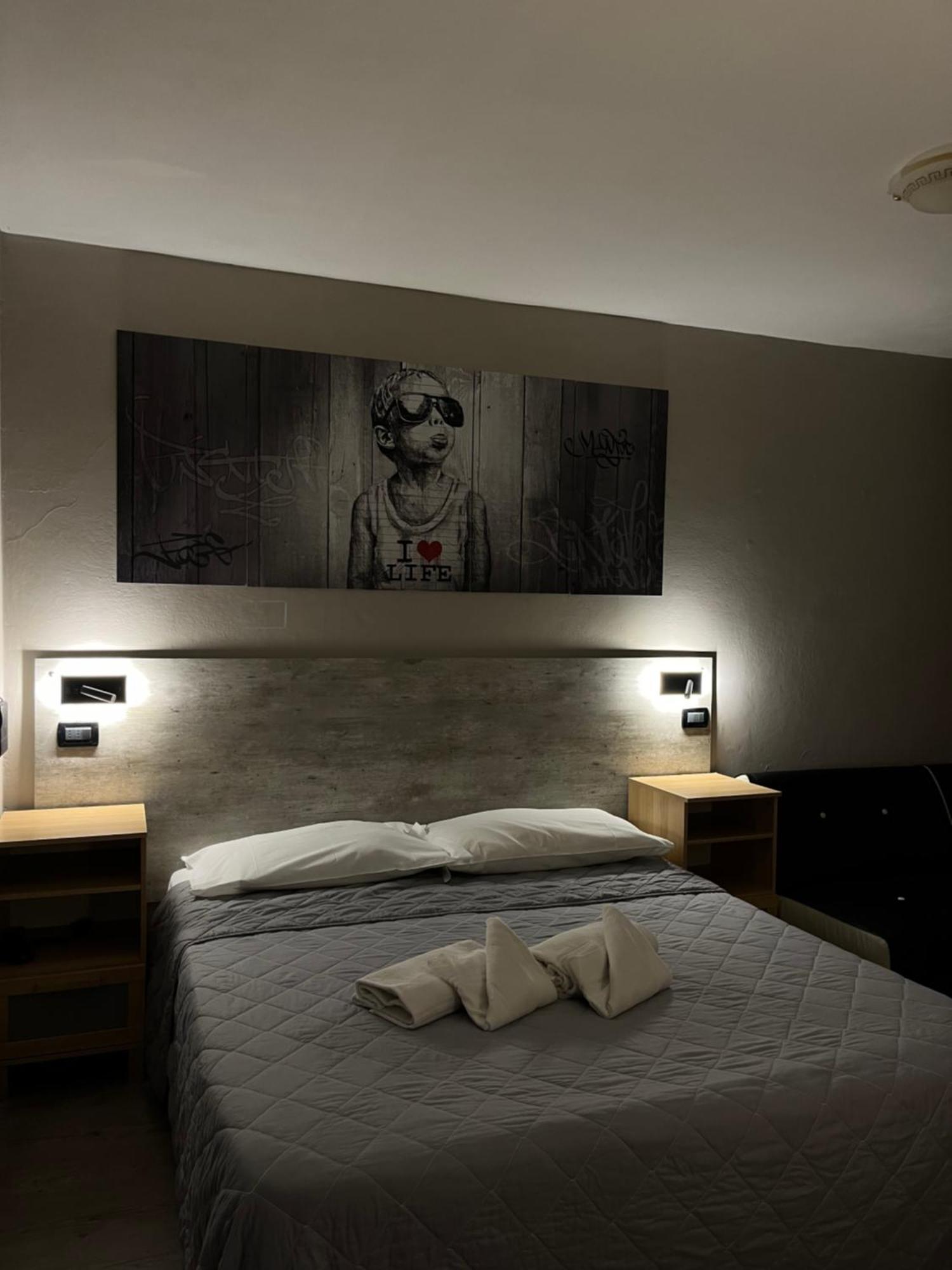 Hotel Pino Lerici Eksteriør bilde