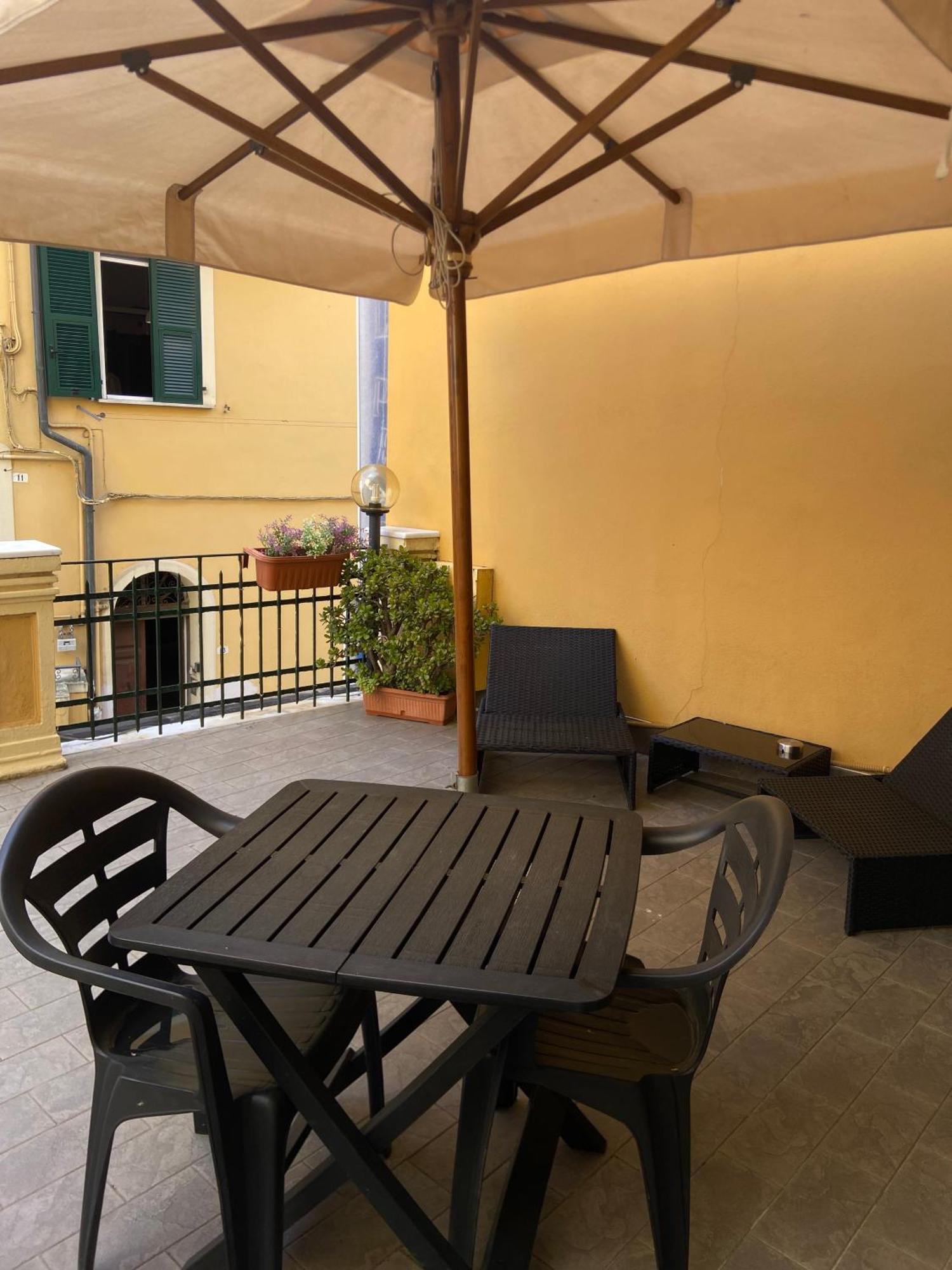 Hotel Pino Lerici Eksteriør bilde