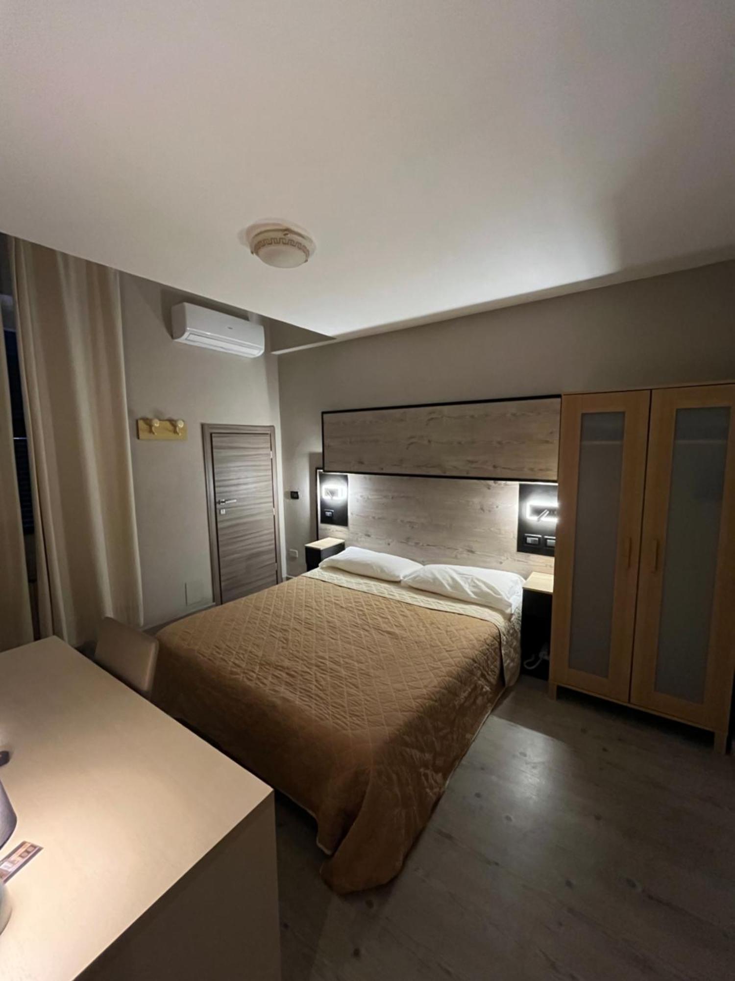 Hotel Pino Lerici Eksteriør bilde