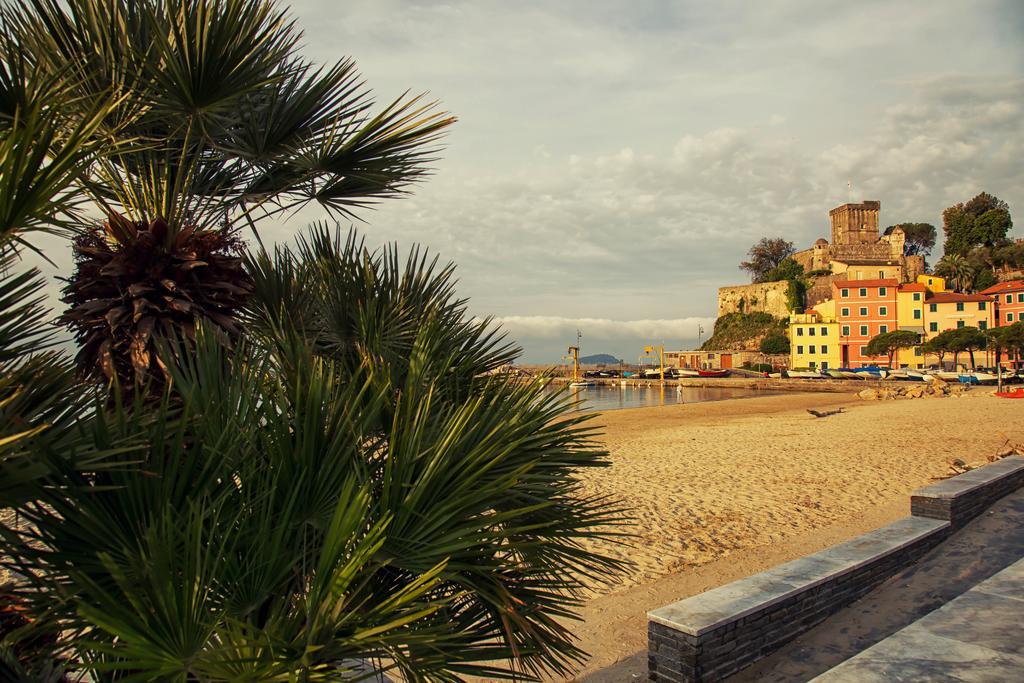 Hotel Pino Lerici Eksteriør bilde