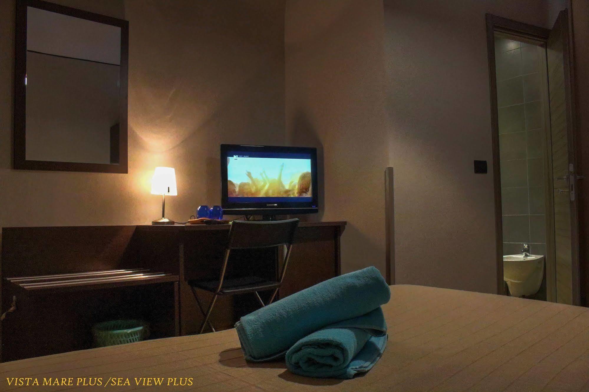 Hotel Pino Lerici Eksteriør bilde