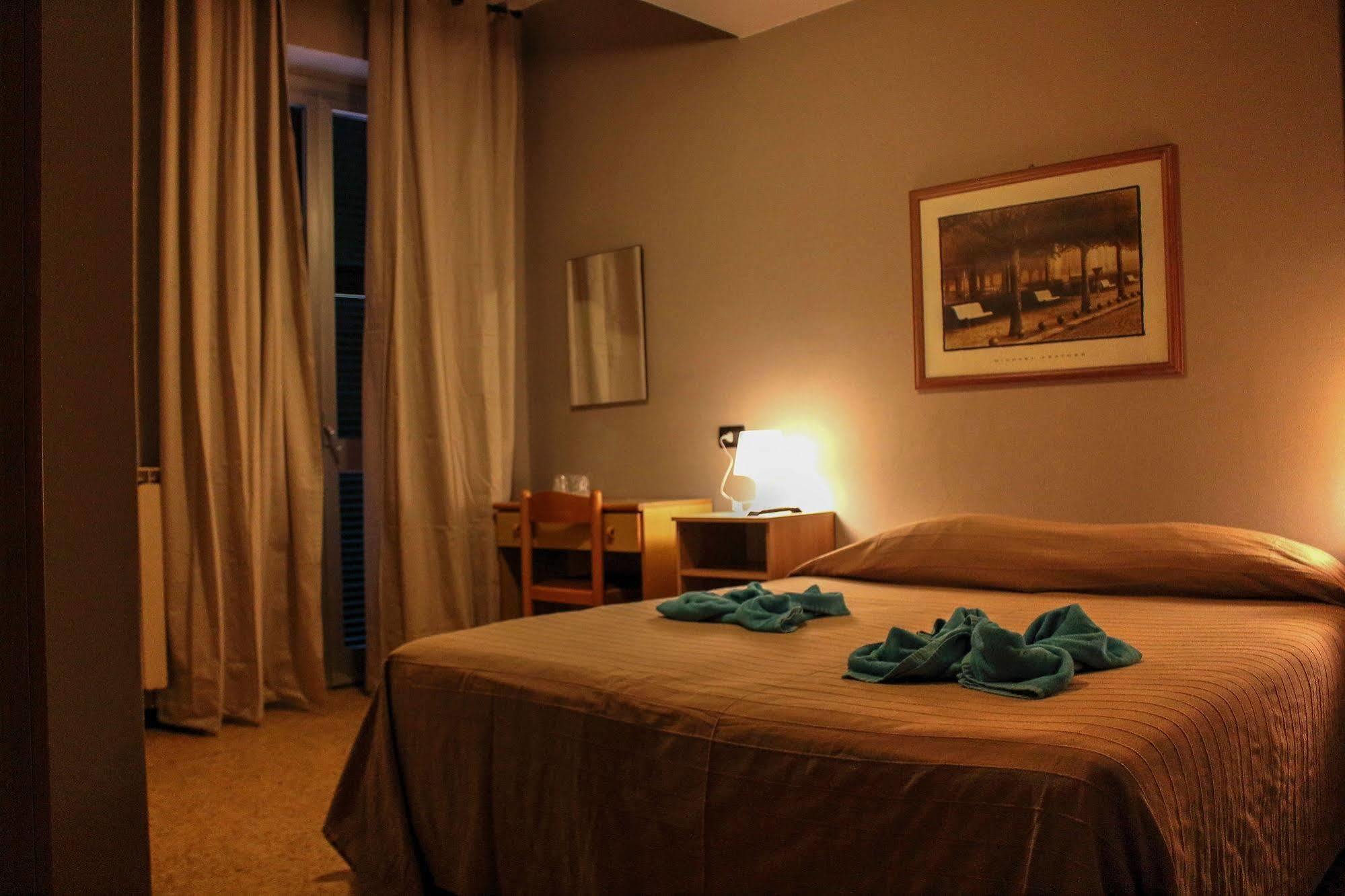 Hotel Pino Lerici Eksteriør bilde