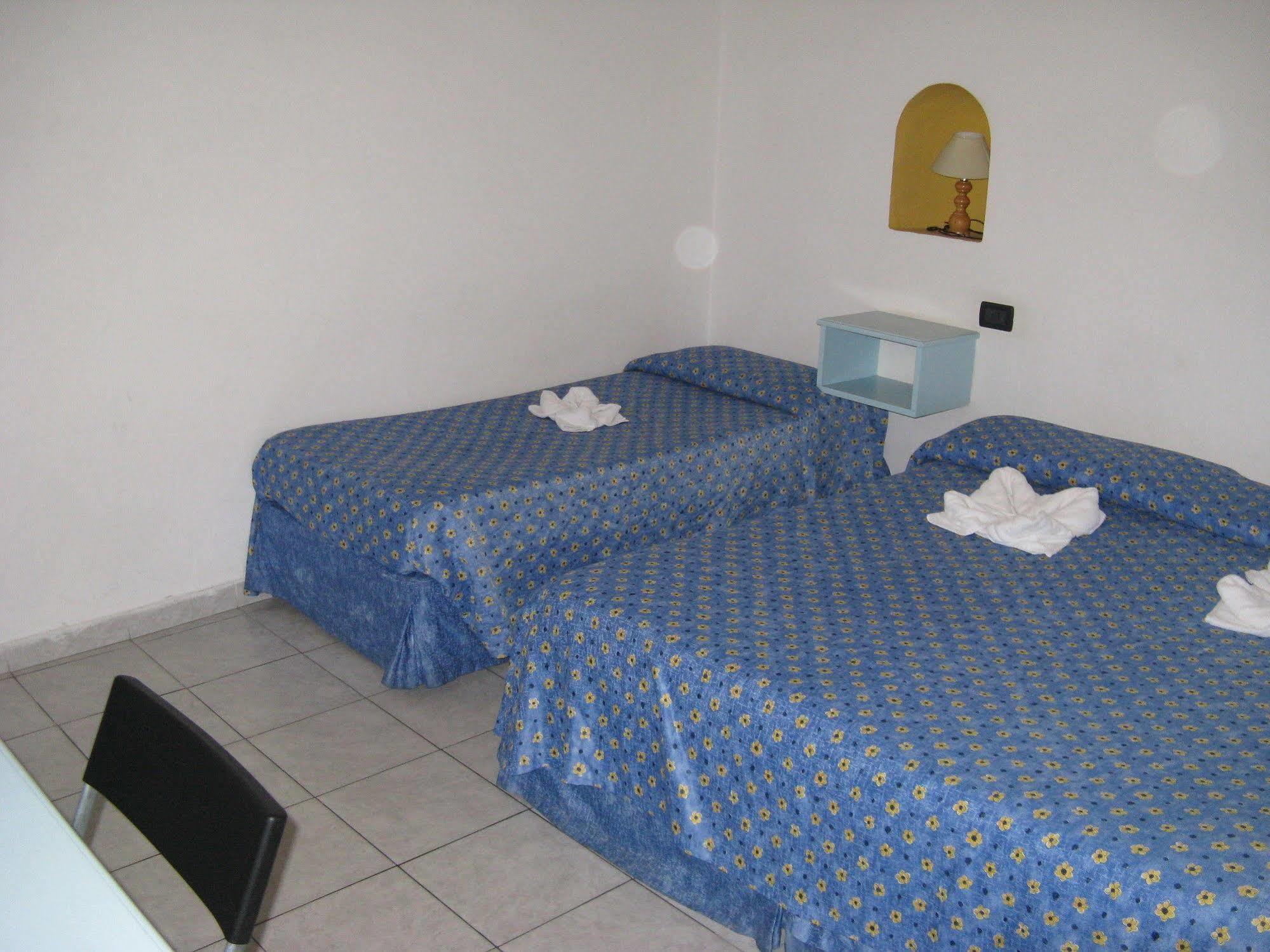 Hotel Pino Lerici Eksteriør bilde