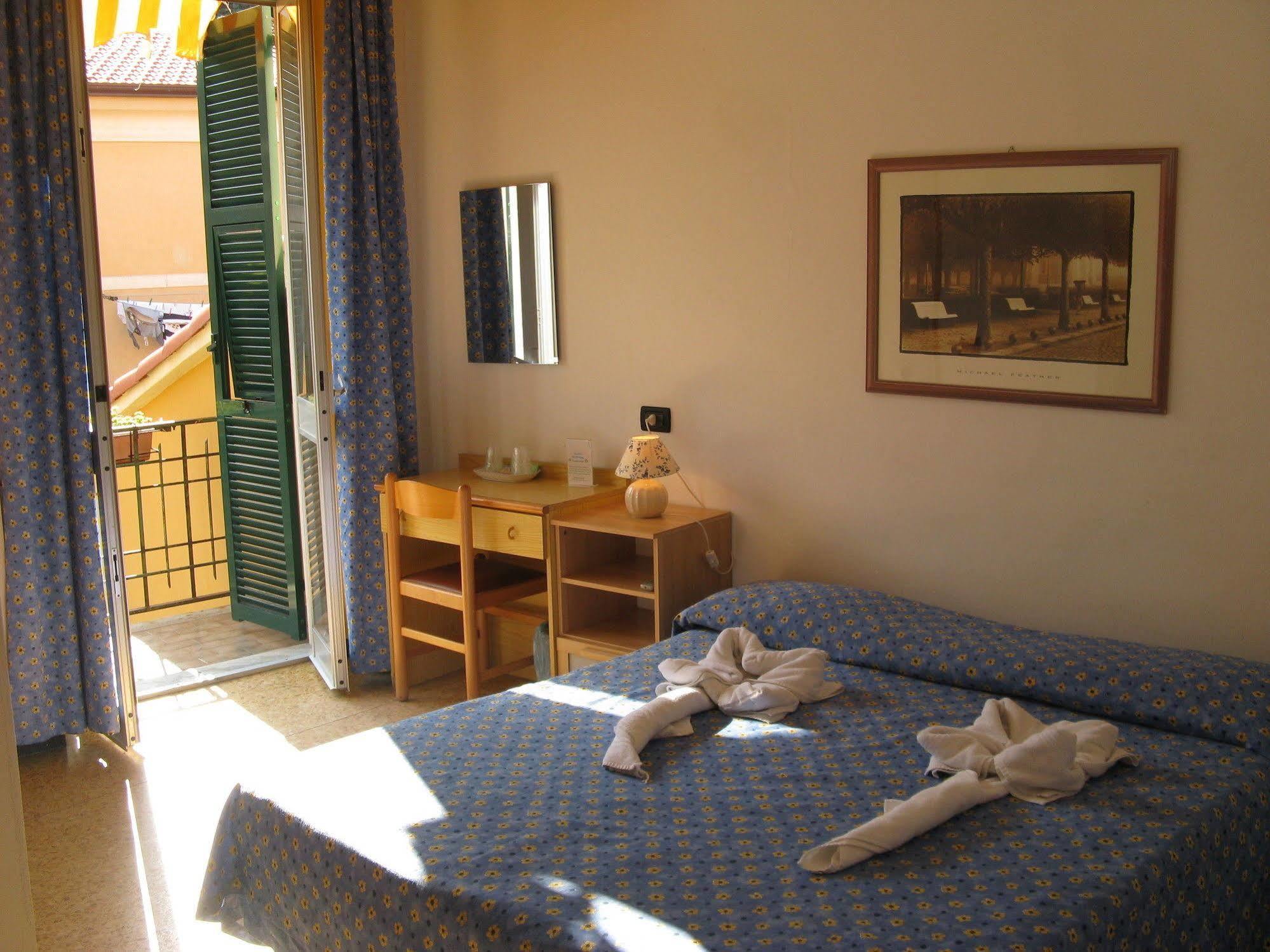 Hotel Pino Lerici Eksteriør bilde